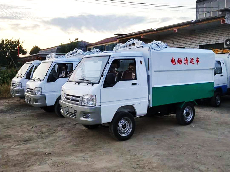 電動(dòng)掛桶垃圾車08.jpg